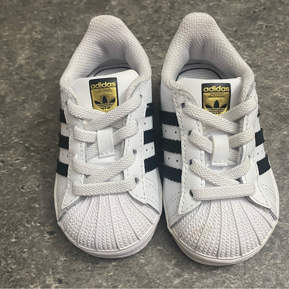 Baby adidas - Picture 2 of 6